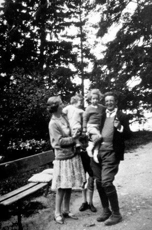 Fondation Jean Piaget Biographie