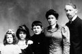 La famille Piaget vers 1906.