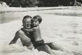 Jean Piaget avec Laurent, été 1935